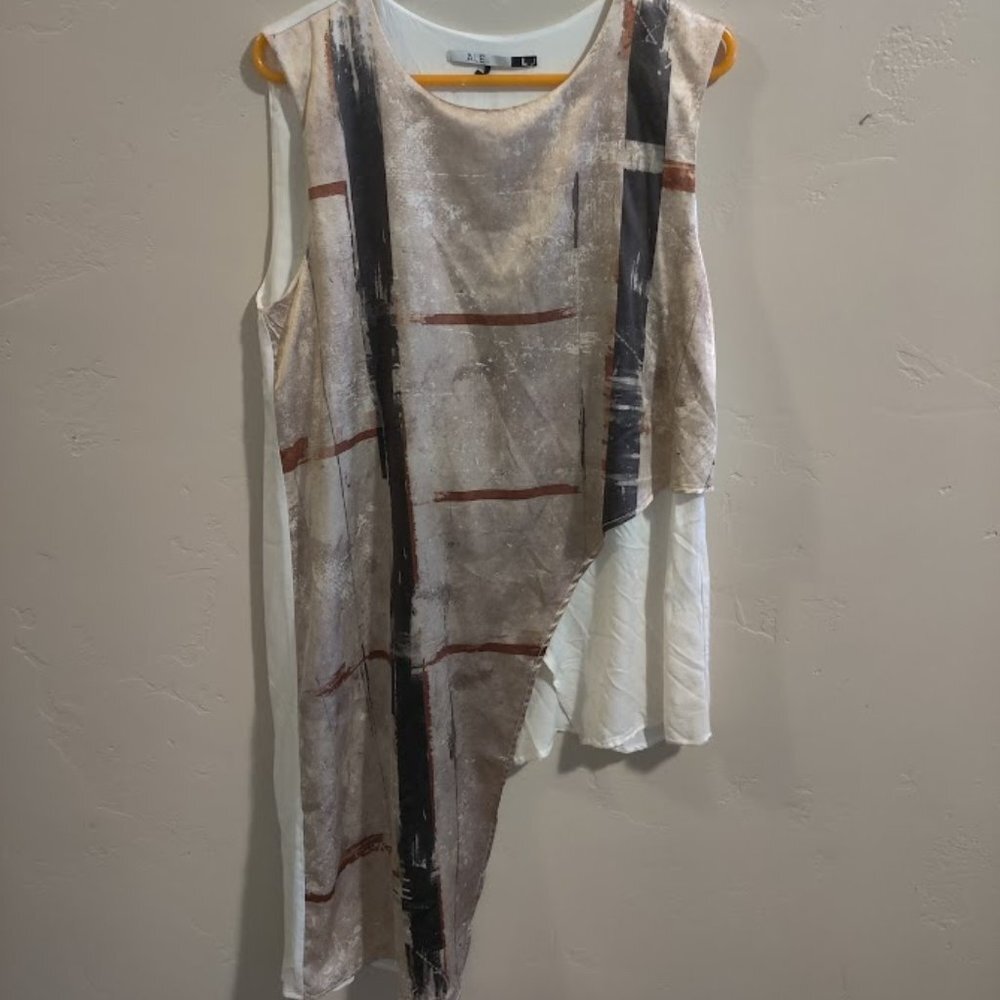 ALE Asymmetrical Abstract Tunic size Large